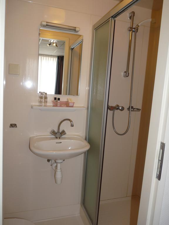 Hotel Pax Арнем Екстер'єр фото